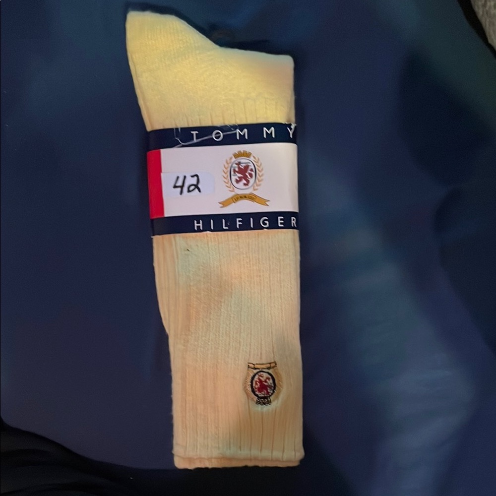 Tommy Hilfiger Cream Dress Socks Ribbed Elegance